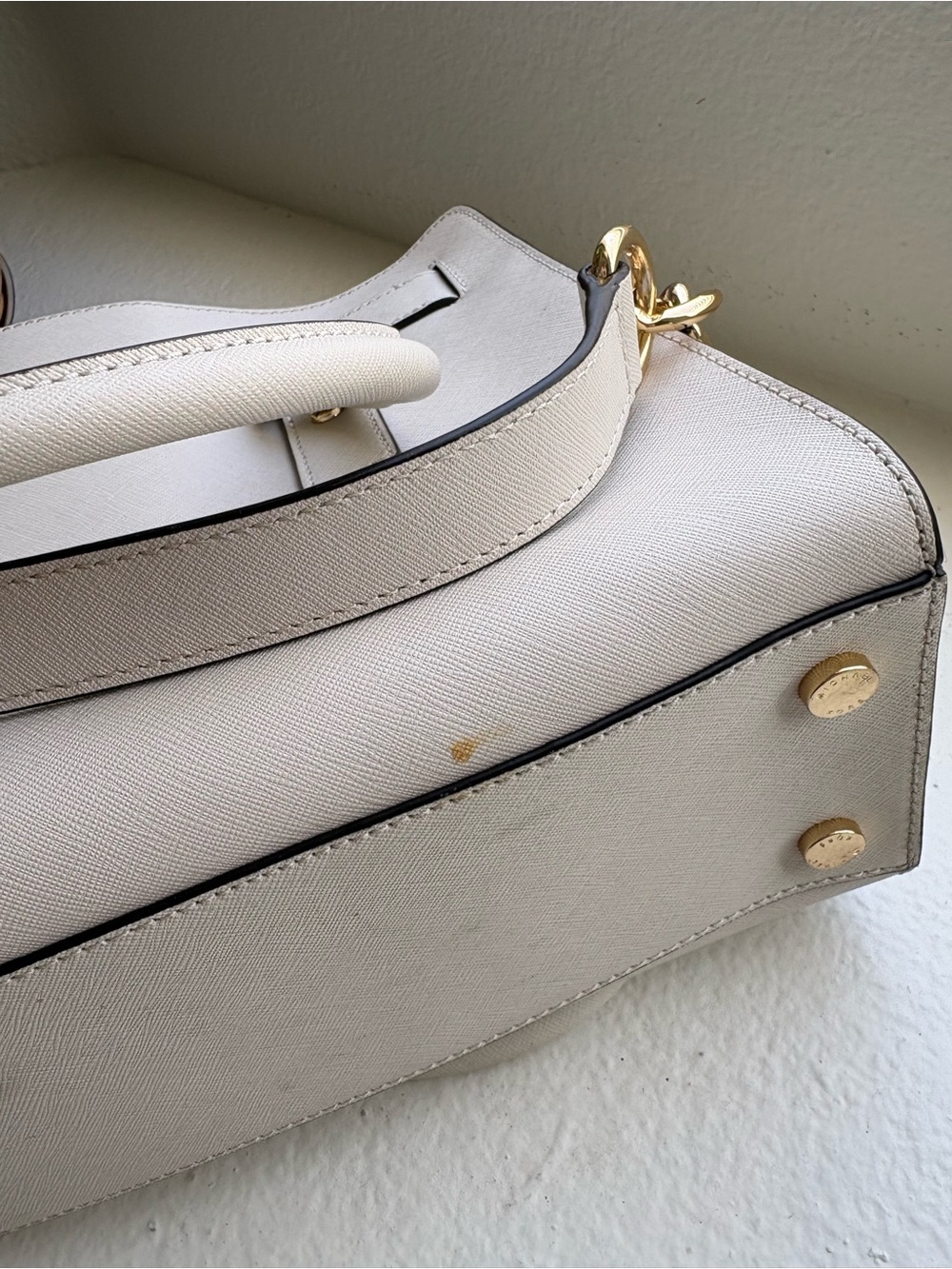 Michael Kors cream white Saffiano Satchel with Gold Hardware shoulder bag - Picture 7 of 8